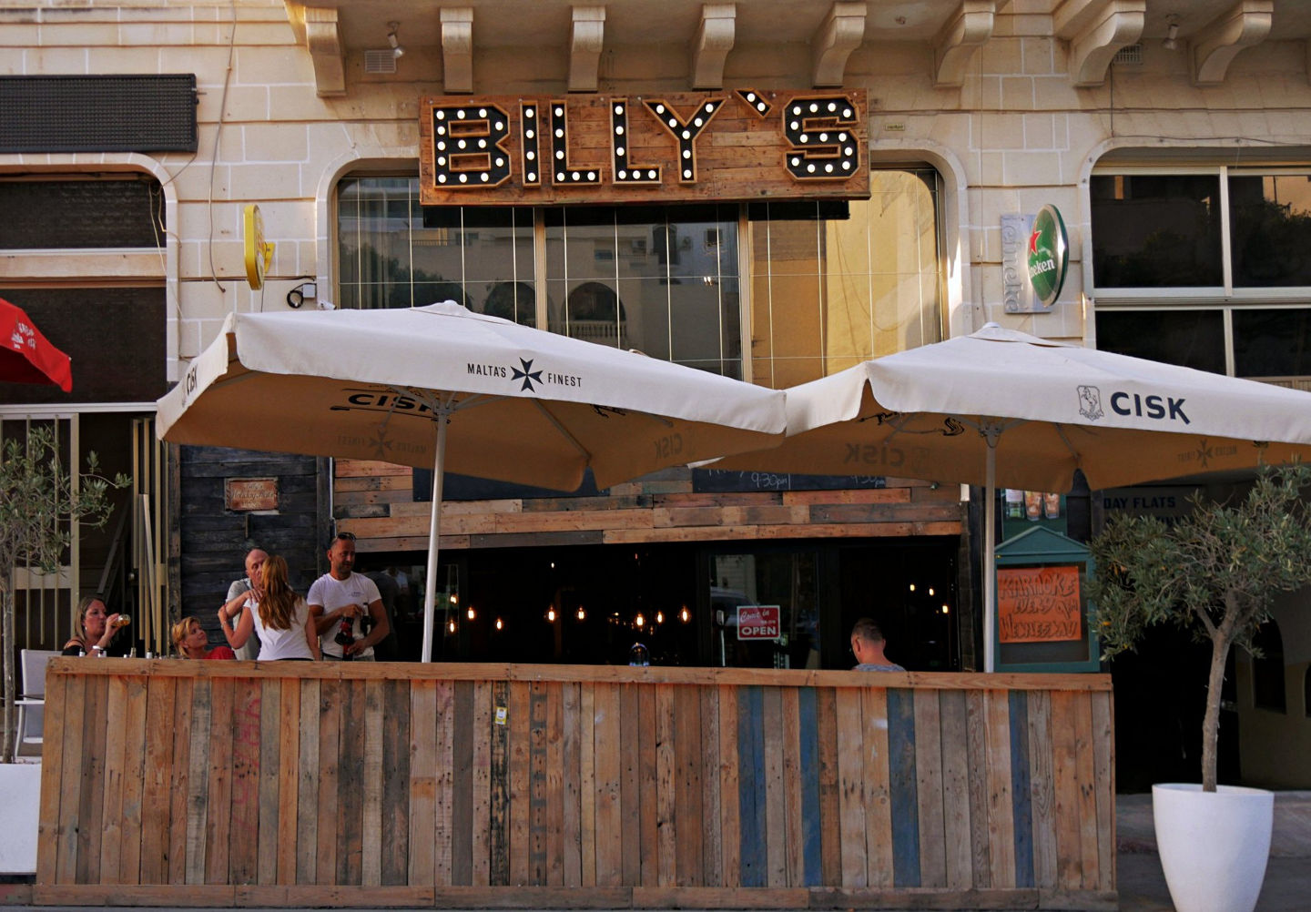 Billy's Sports Bar & Kitchen Restaurant in Mellieha Book a Table